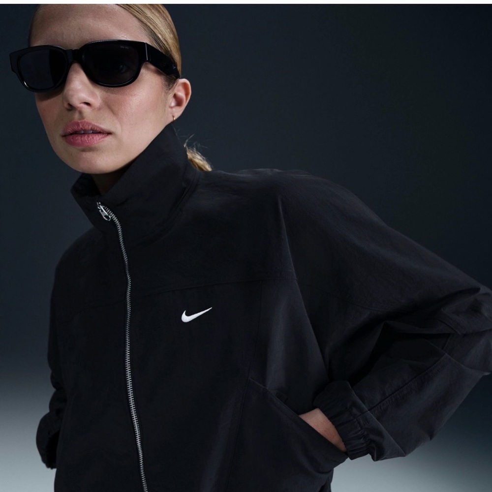 Nike Women's Utility Jacket in Black